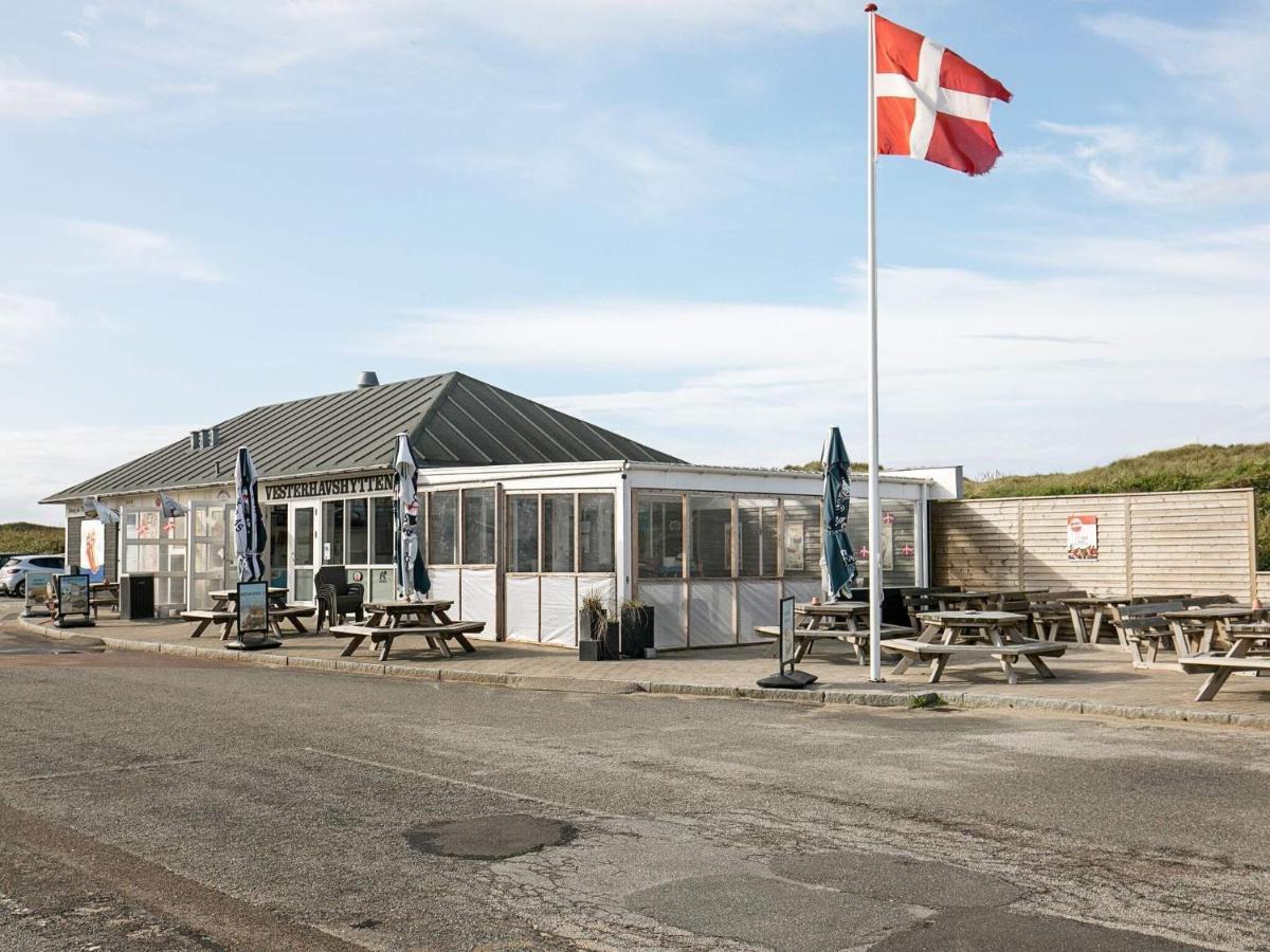 Enormous Holiday Home In Vestervig With Swimming Pool Eksteriør billede